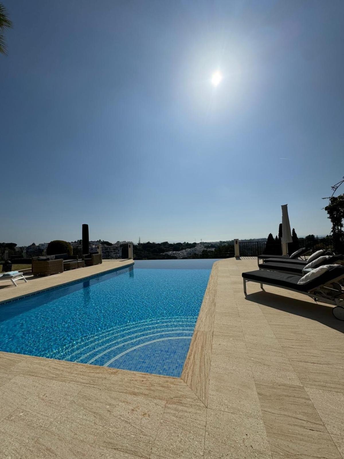 El Herrojo Luxe Retreat By Host Lovers Benahavís Exteriör bild